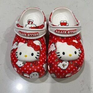 Hello Kitty Crocs